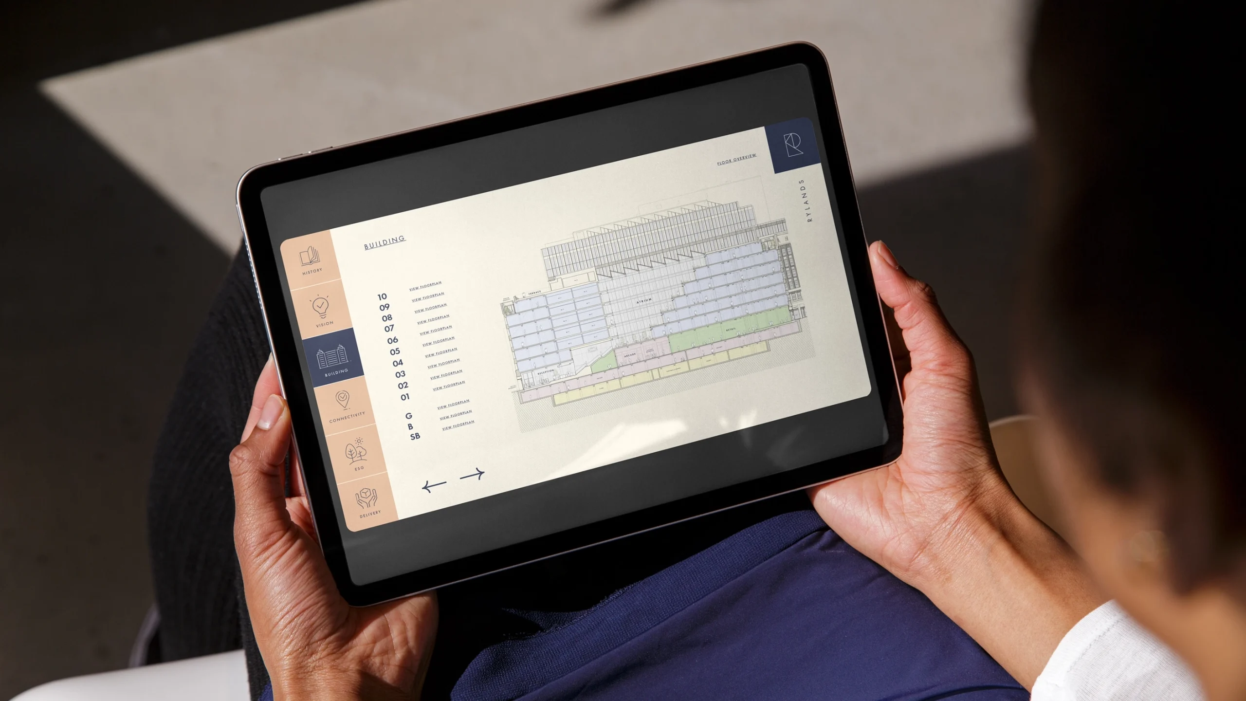 iPad_Mockup_DD_E19 copy 3
